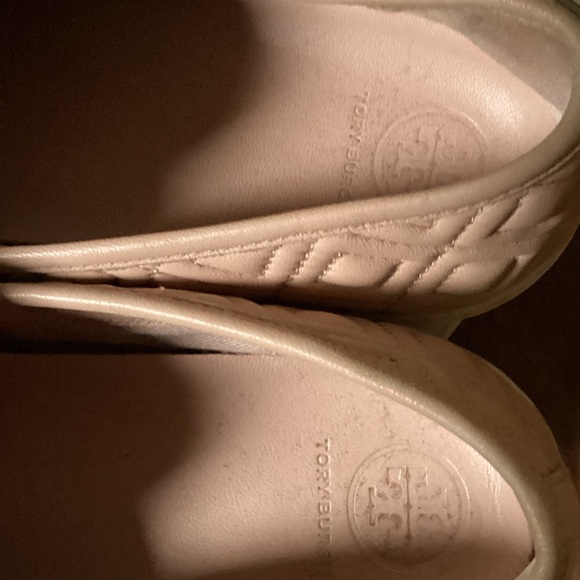 EUC Tory Burch Blush Quilted Slip-On Shoes - Picture 2 of 7